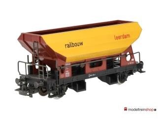 2845 mb01 14a 325x244